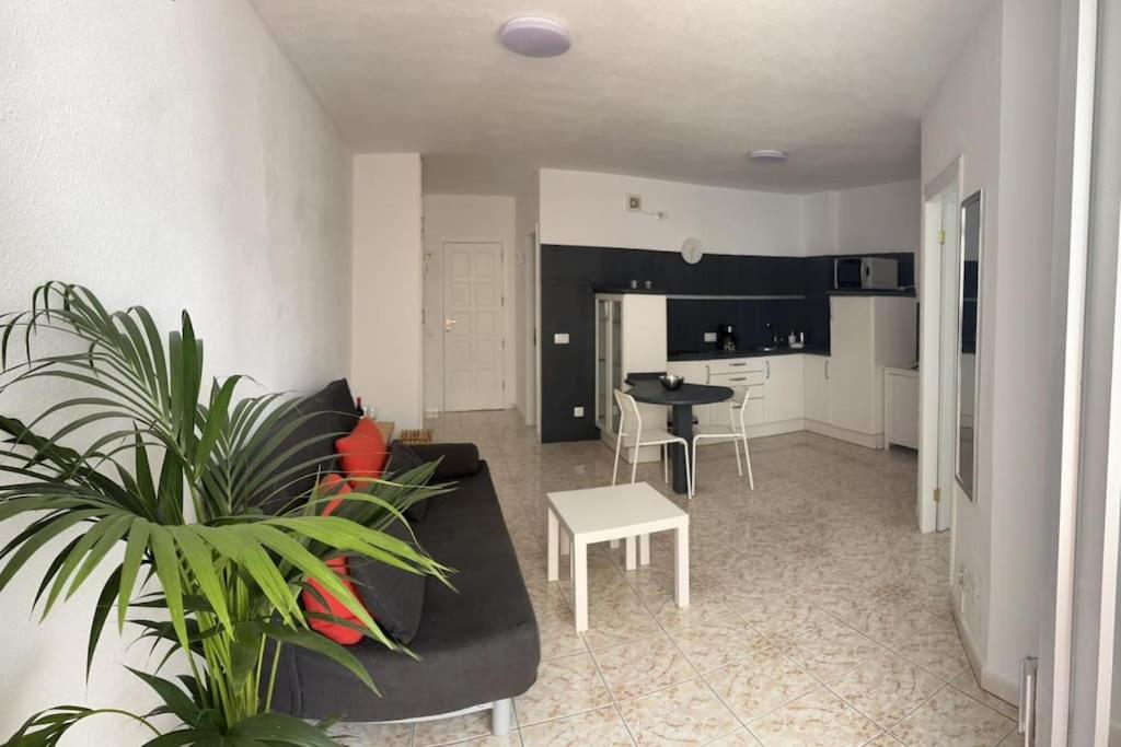 Heyhome Lynn 306 Los Cristianos  Exterior photo