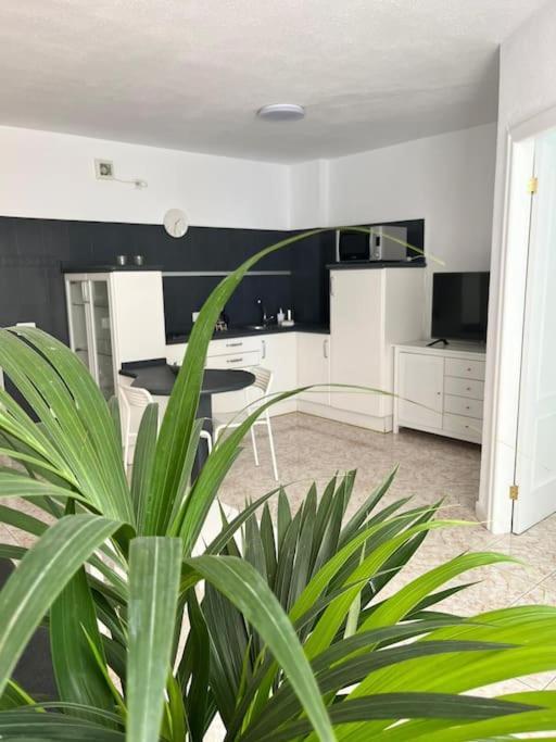 Heyhome Lynn 306 Los Cristianos  Exterior photo